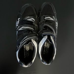 Men’s cycling shoes